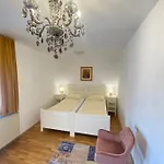 Hiša za goste Kunstelj 3*
