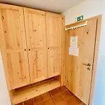 Kunstelj Hiša za goste