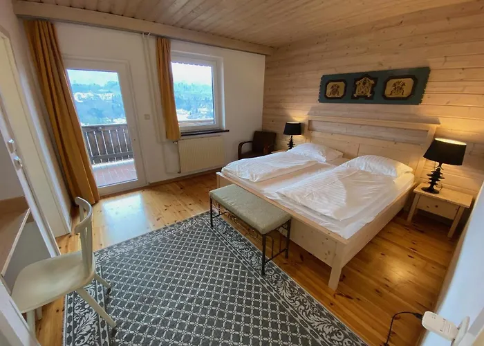 Kunstelj בית הארחה