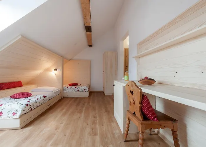 בית הארחה Kunstelj