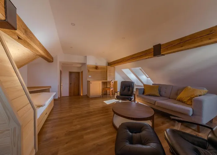 בית הארחה Kunstelj 3*